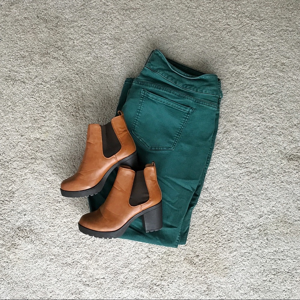 Hunter Green Skinny Jeans - Plus Size